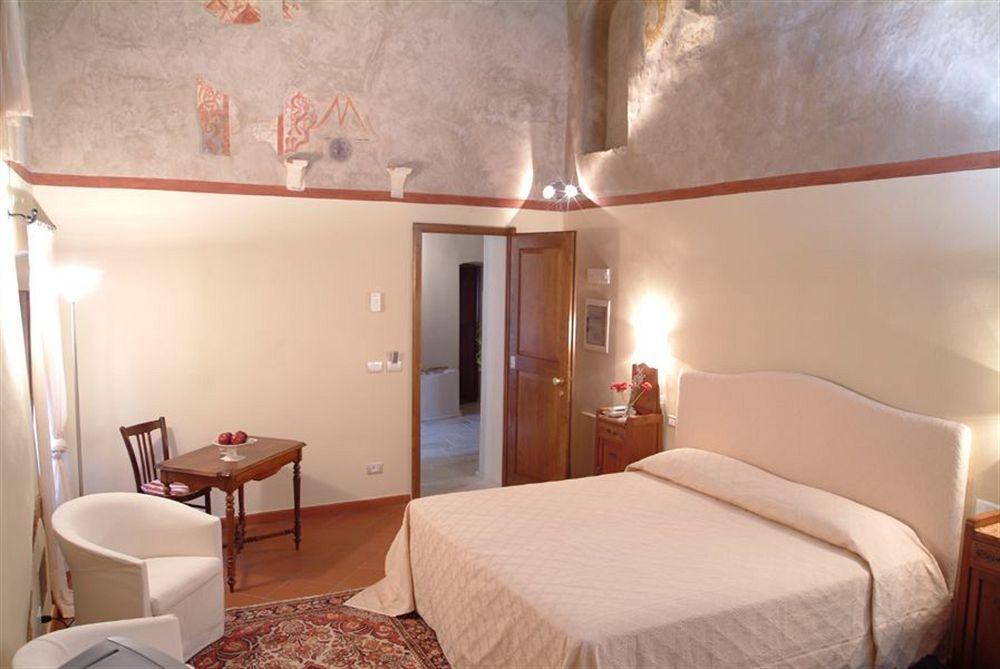 Torre Dei Serviti Casa rural *